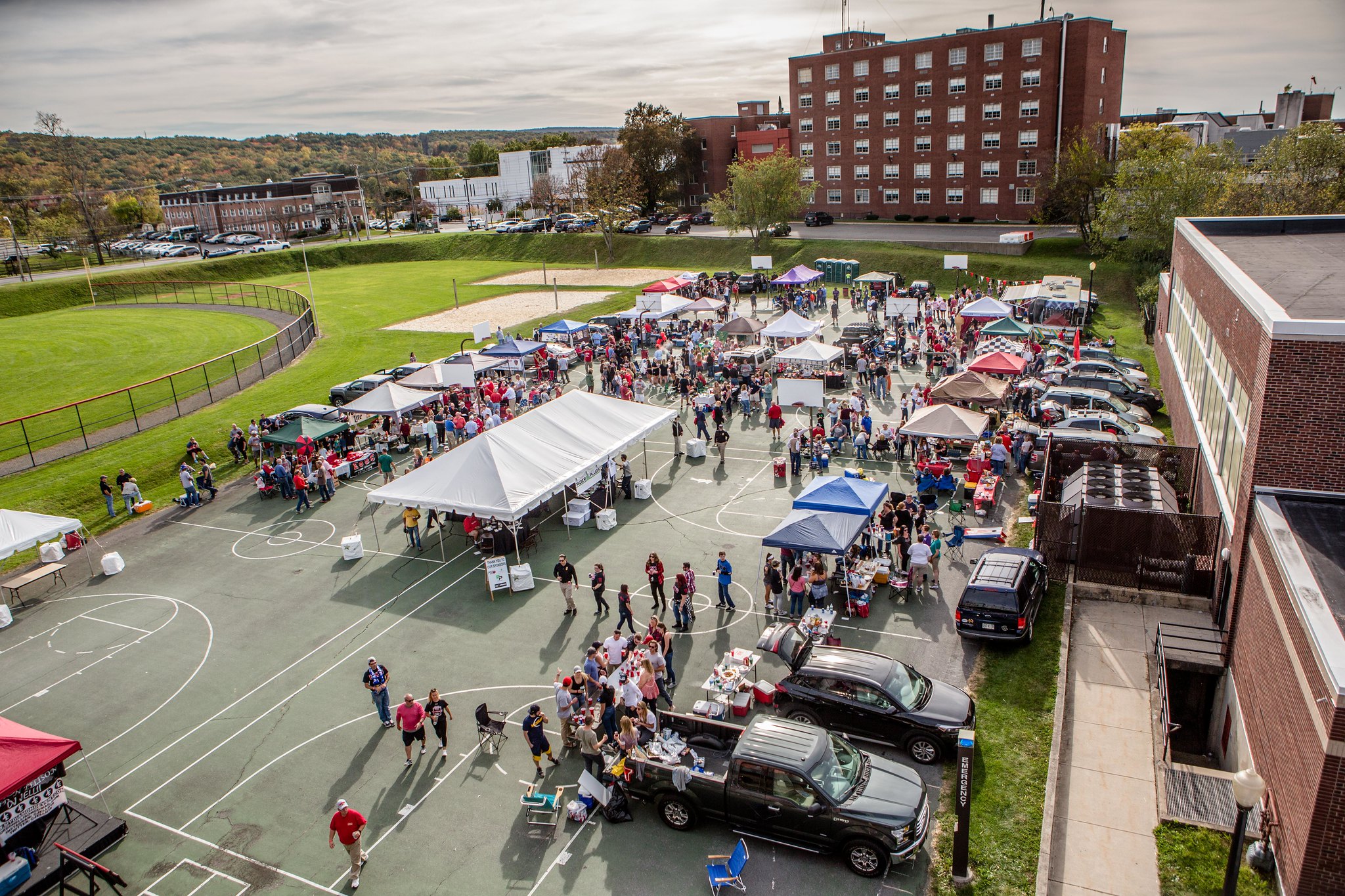 All Alumni Tailgate (Homecoming 2017)